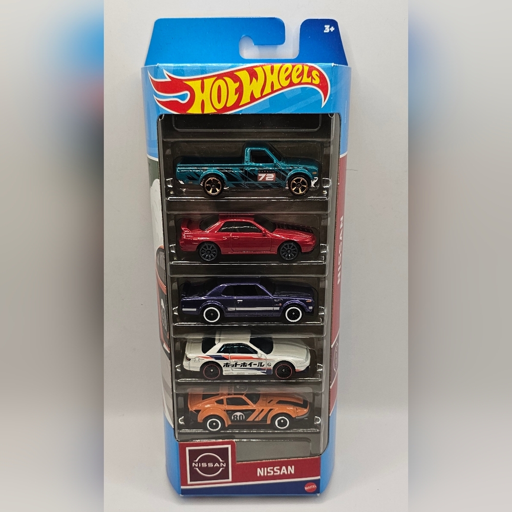 (NWOT) Hotwheels: Nissan 5 Pack 2022